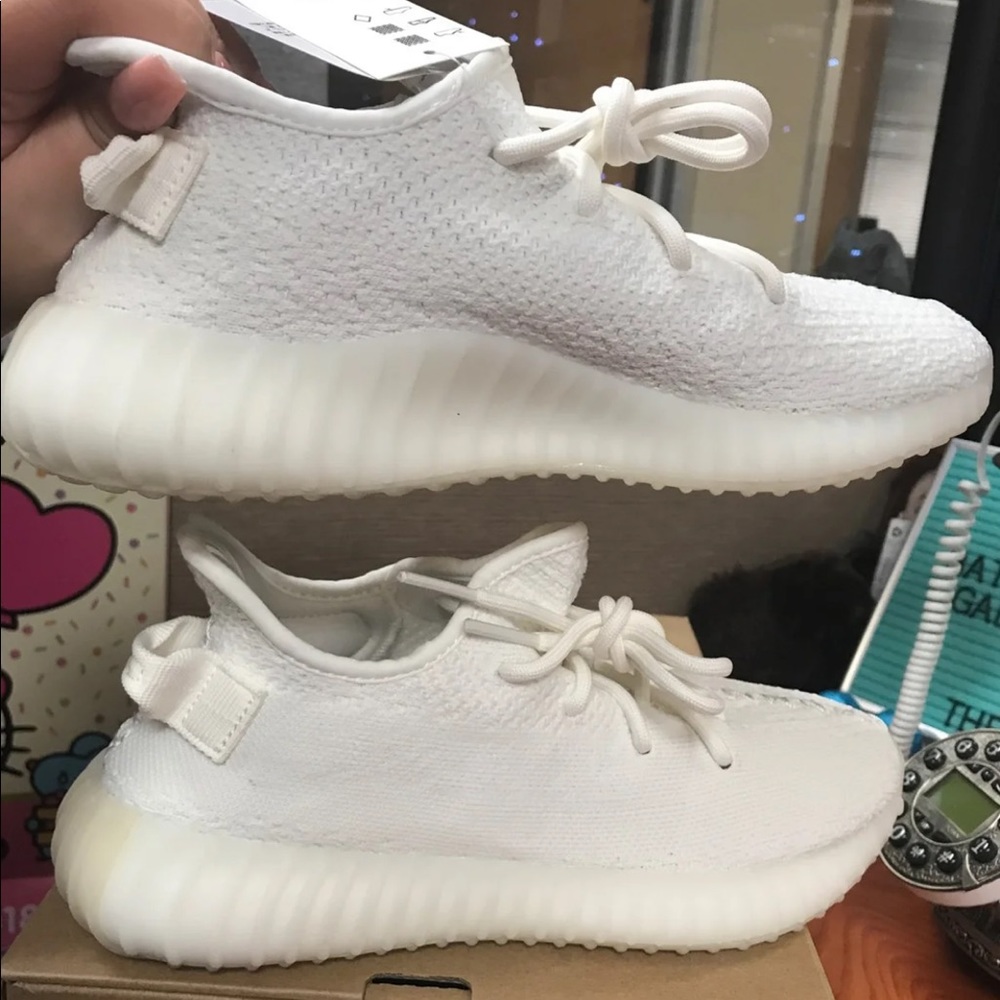 🔴SOLD🔴 Yeezy Boost 350 V2 - Originals - Men’s 7 - Picture 6 of 8